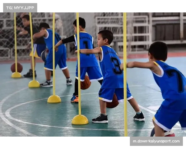 突尼斯防守反击战术明确 球员身体素质构建战术基础